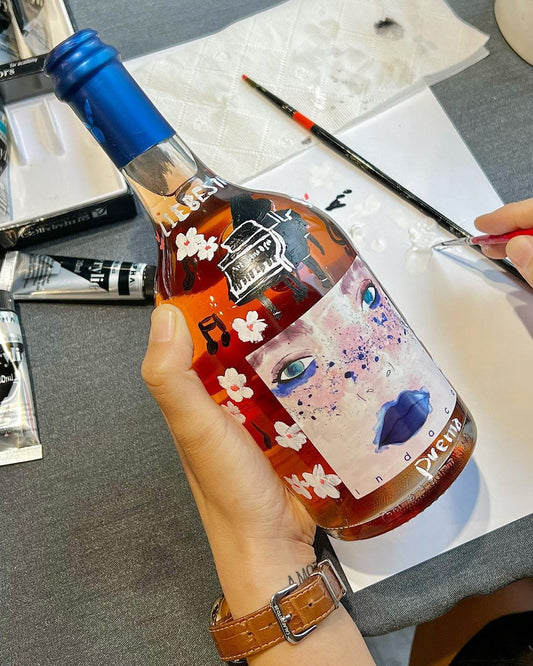Artful Sips: Wine Tasting & Draw Event at High Street Italia, Seoul